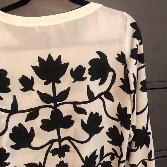 Black and white vintage throwback style LOFT blouse. XS - Picture 13 of 15